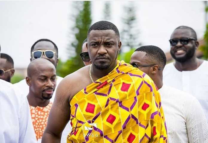 John Dumelo marries1