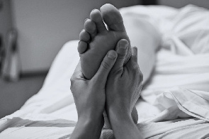 7 ways to help eliminate knee and joint pain naturally