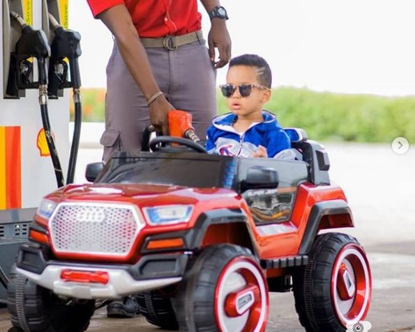 PHOTOS: Vivian Jill's cute son goes for a birthday ride