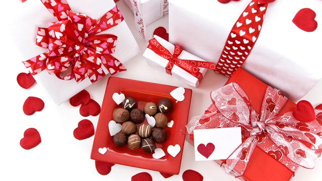 Valentine’s Day tweets that will touch your cold, dead heart