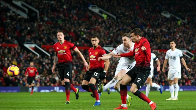 man-utd-draw-barcelona-in-champions-league-quarter-finals.jpg