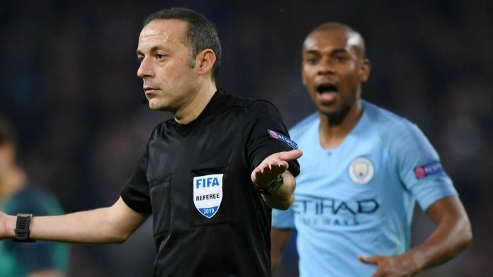 1555584536_cuneyt-cakir-man-city-tottenham-2018-19_nyej45a0tglv1wnmyee0gh8ey-696x392.jpg