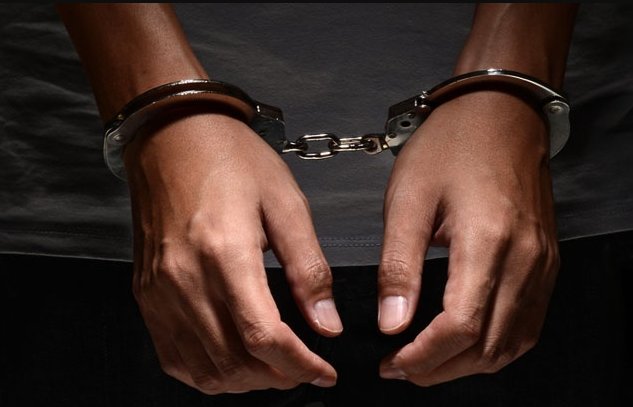 Arrest logo