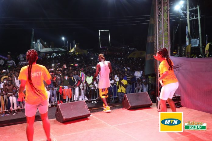 28MTN-Adom-Kwahu-Easter-19-28wedey4u-1-696x464.jpg