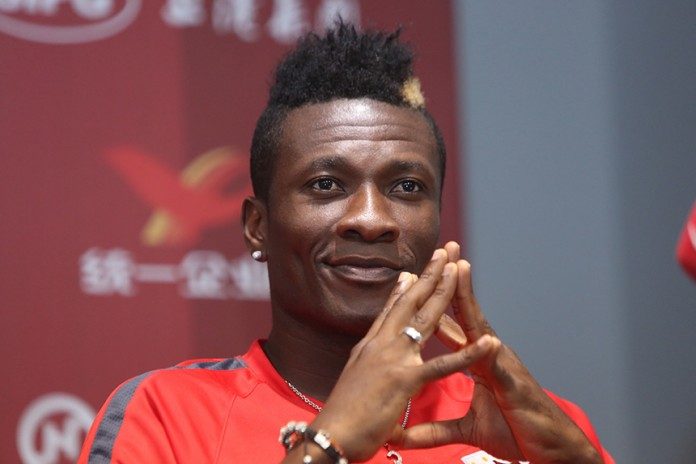 Asamoah-Gyan-696x464.jpg
