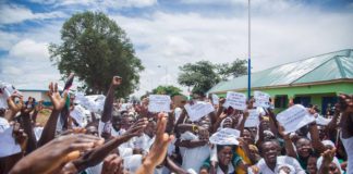 Trainee nurses threatened to vote against Mahama in 2016 for withdrawing their allowances.