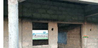 Solid Rock Baptist Academy in Dromankesse