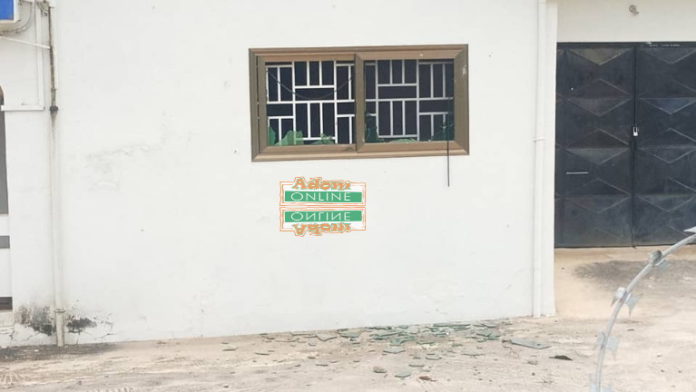 Opera-Snapshot_2019-08-06_124740_web.whatsapp.com_