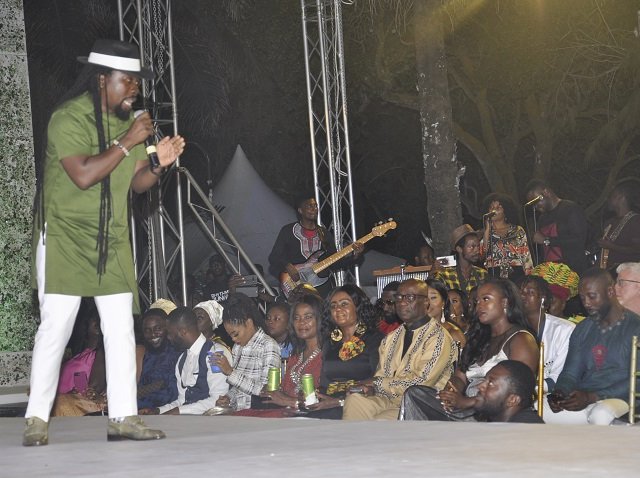 Obrafour performing on Rhythms On Da Runway show Obrafour performing on Rhythms On Da Runway show
