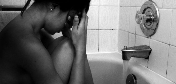 i-trapped-my-brothers-friend-with-fake-pregnancy-and-lost-his-friendship (Copy)