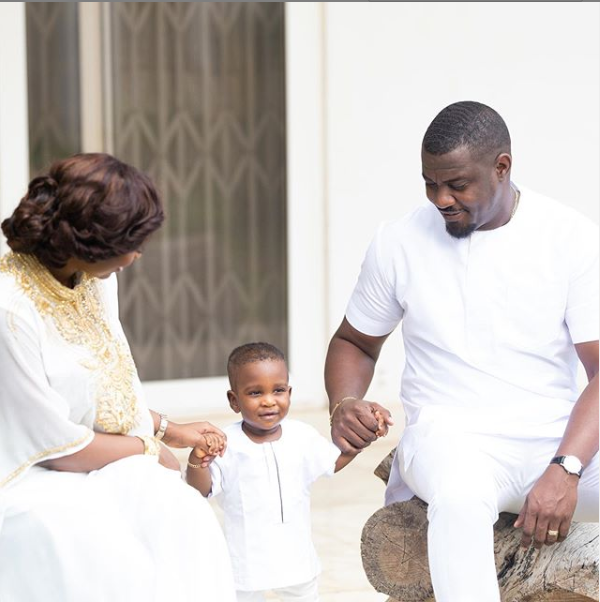John Dumelo