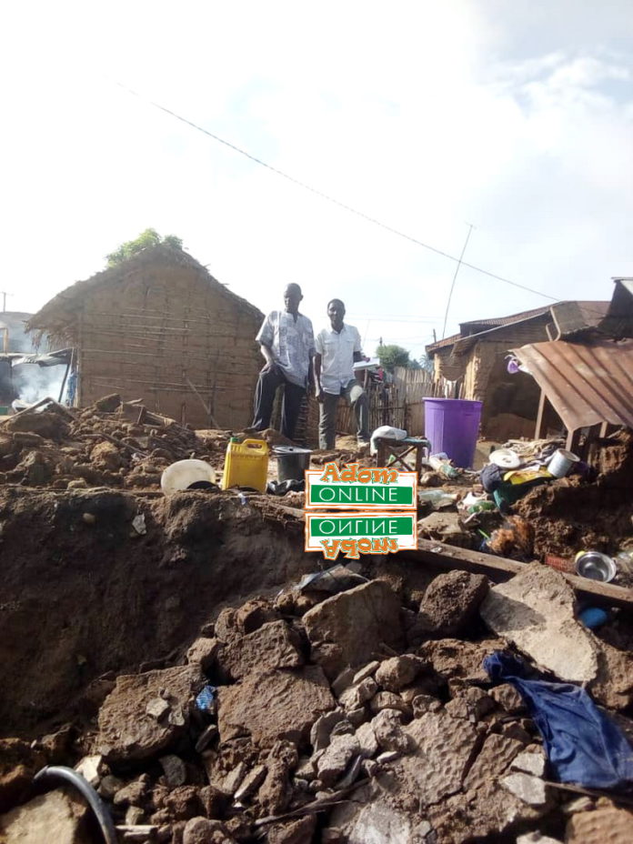 Collapse building kills man Collapse building kills man