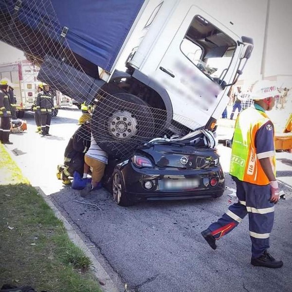 9407659688498_2225543333320 (Copy) accident