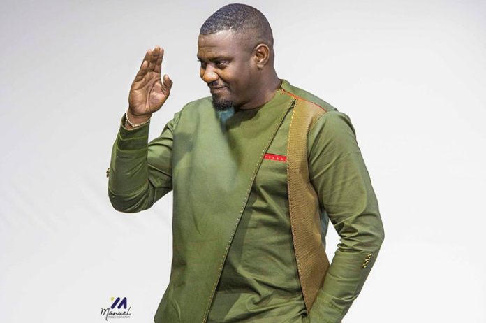 John Dumelo John Dumelo