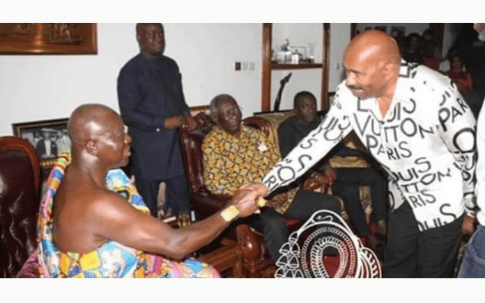 Photo: Steve Harvey meets ex-president Kufuor, Asantehene Otumfuo Photo: Steve Harvey meets ex-president Kufuor, Asantehene Otumfuo