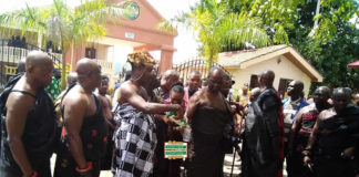 The party presented a sheep and schnapps to pacify the gods of the land for bringing the name of their chief into disrepute.