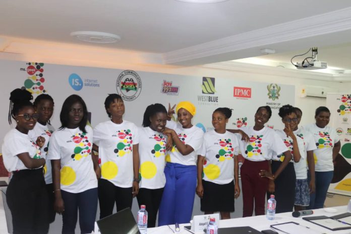 MISS GEEK CONTESTANTS 1