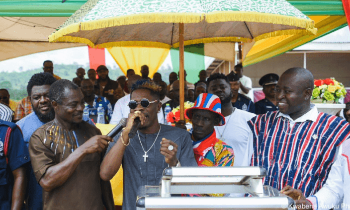 Shatta Wale celebrates farmers with GHC 150k worth of electrical gadgets Shatta Wale celebrates farmers with GHC 150k worth of electrical gadgets