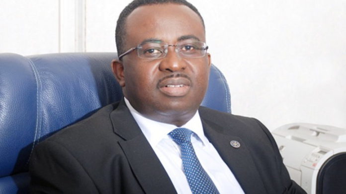 Dr Asiama