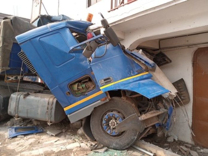 Truck
