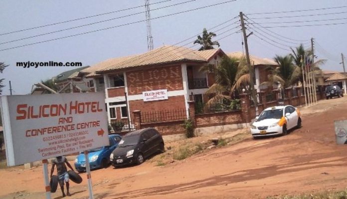 Silicon hotel