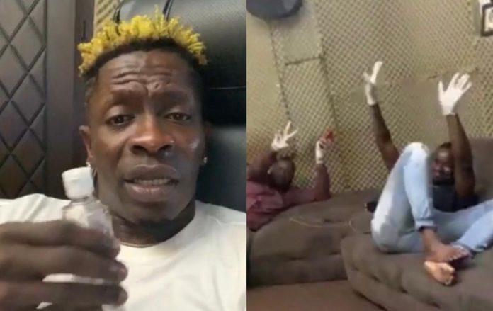 Shatta Wale patronises hand sanitisers; enforces people who visit him will wear gloves Shatta Wale patronises hand sanitisers; enforces people who visit him will wear gloves