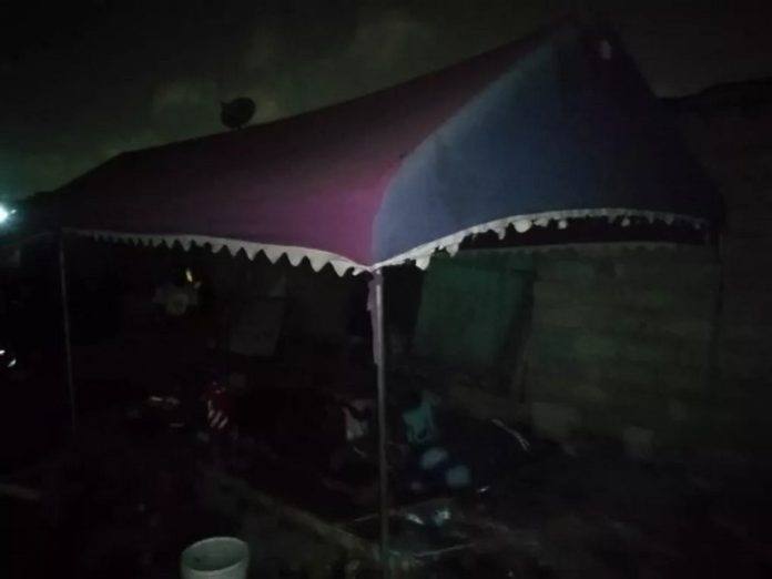 xWhatsApp-Image-2020-04-16-at-22.28.41-1-1024x768.jpeg.pagespeed.ic.YOAc8oSG6D (Copy) OLD FADAMA TENT