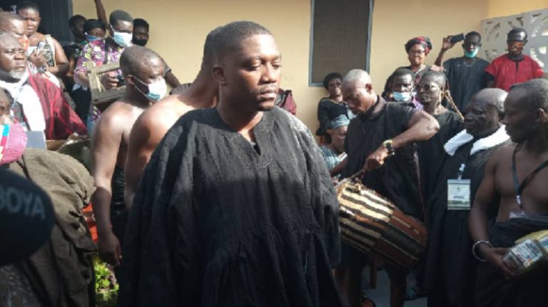 Akuapem kingmakers install new chief amidst heavy security