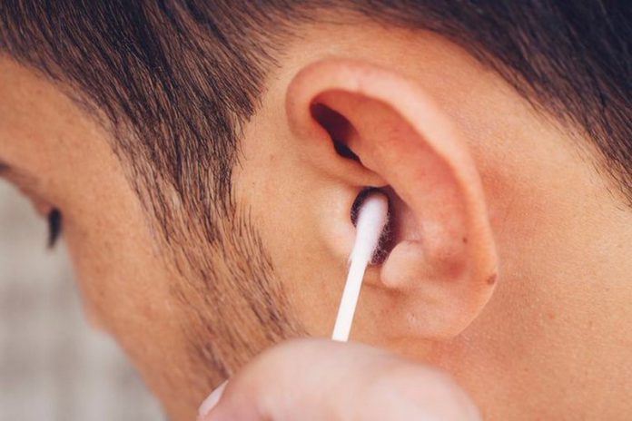 ear ear