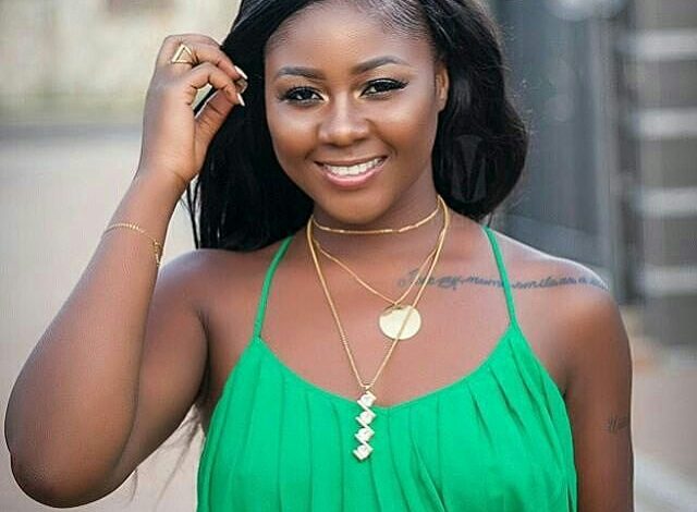 Salma Mumin Salma Mumin