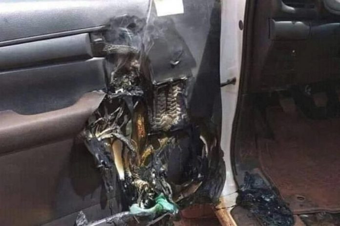 ZCVGTqFZ (Copy) car burn