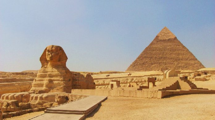 Pyramids in Egpty Pyramids in Egpty