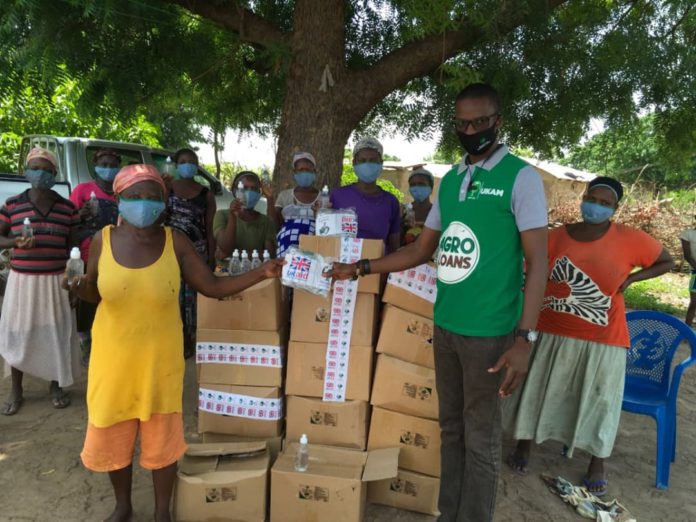 Sinapi Aba Savings and Loans make donations to clients Sinapi Aba Savings and Loans make donations to clients