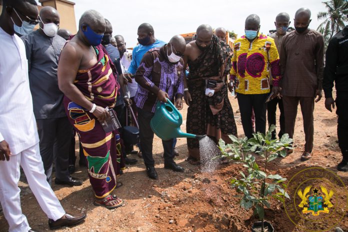 Akufo-Addo sod