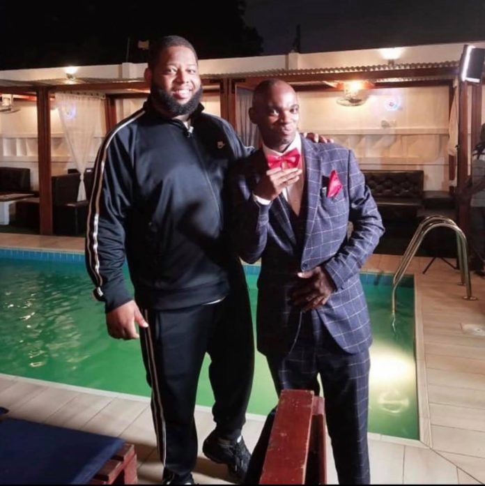 D black and Dr UN