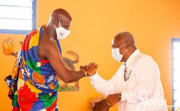 Mahama and President of the Western Regional House of Chiefs, Tetrete Okuamoah Mahama and President of the Western Regional House of Chiefs, Tetrete Okuamoah