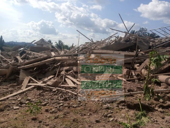Church building collapse in Akyem Batabi Church building collapse in Akyem Batabi