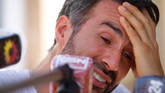 Maradona's doctor tearfully defends treatment of Argentine great Image credit: Eurosport Maradona's doctor tearfully defends treatment of Argentine great Image credit: Eurosport