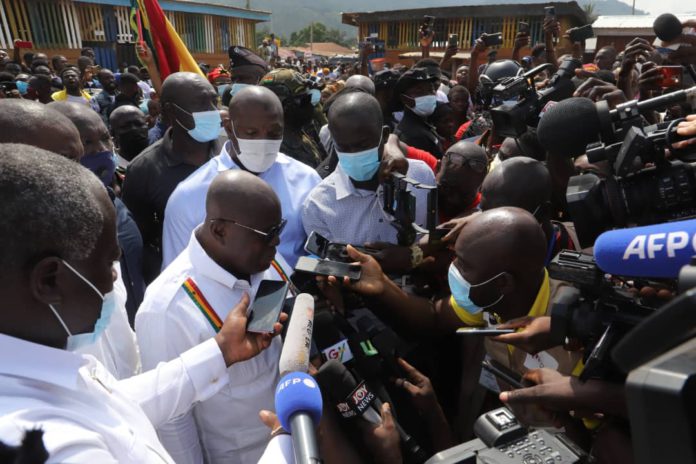 Akufo-Addo-vote-3
