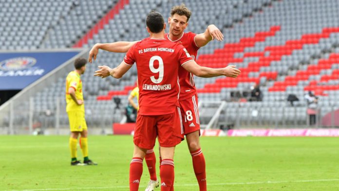 Bayern Munich's Polish forward Robert Lewandowski (L) and Bayern Munich's German midfielder Leon Goretzka Image credit: Getty Images Bayern Munich's Polish forward Robert Lewandowski (L) and Bayern Munich's German midfielder Leon Goretzka Image credit: Getty Images