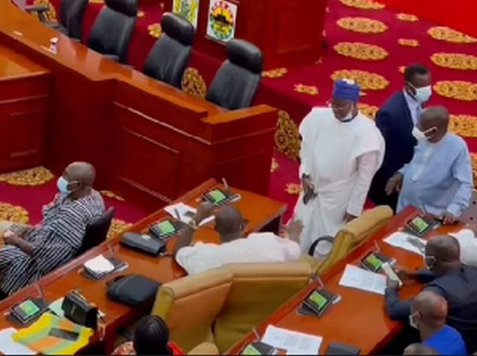 Amewu was hooted at by the NDC MPs Amewu was hooted at by the NDC MPs