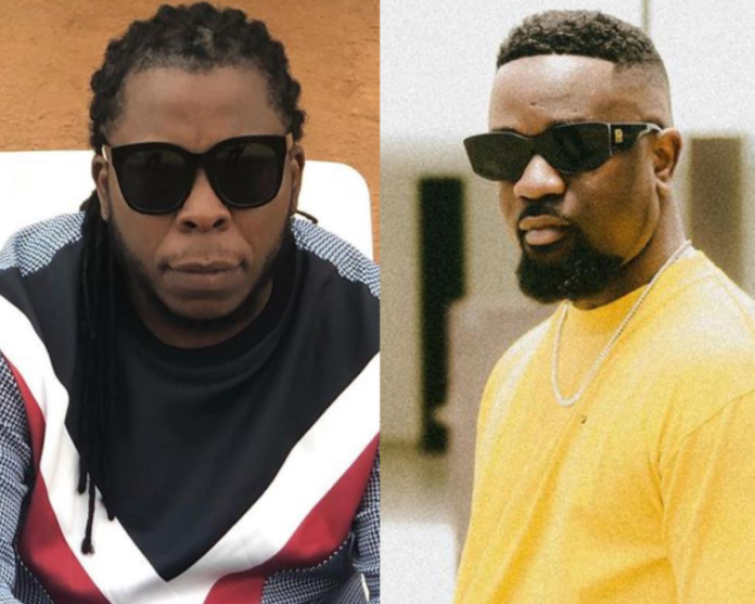 L-R: Edem and Sarkodie L-R: Edem and Sarkodie