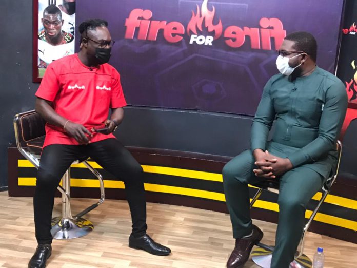 Nana Yaw Amponsah with Countryman Songo Nana Yaw Amponsah with Countryman Songo