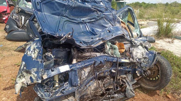 A car salvaged after accident at Kasoa