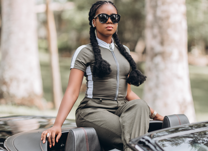 MzVee MzVee