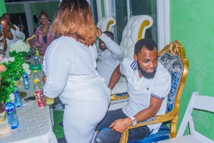 Obofuor with his wife Obofuor with his wife