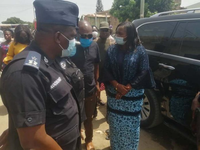 Central Regional Minister, Justina Marigold Assan and the Central Regional Commander, Habiba Akyere Twumasi-Sarpong just arrived at the family house of the deceased (Kasoa killing) Central Regional Minister, Justina Marigold Assan and the Central Regional Commander, Habiba Akyere Twumasi-Sarpong just arrived at the family house of the deceased (Kasoa killing)