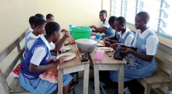 School feeding Food in Senior high schools