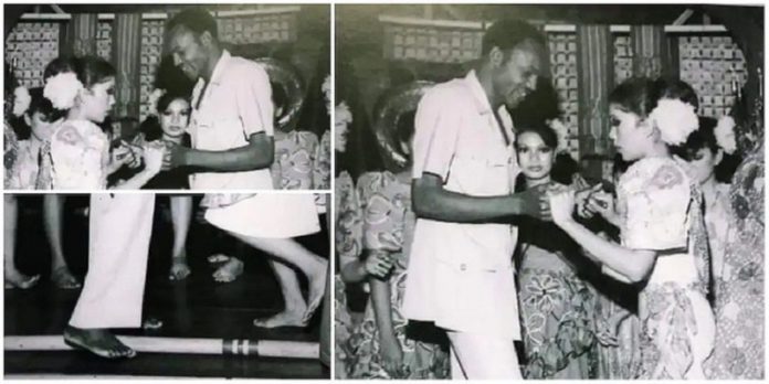 A rare image of President Buhari on the dance floor A rare image of President Buhari on the dance floor