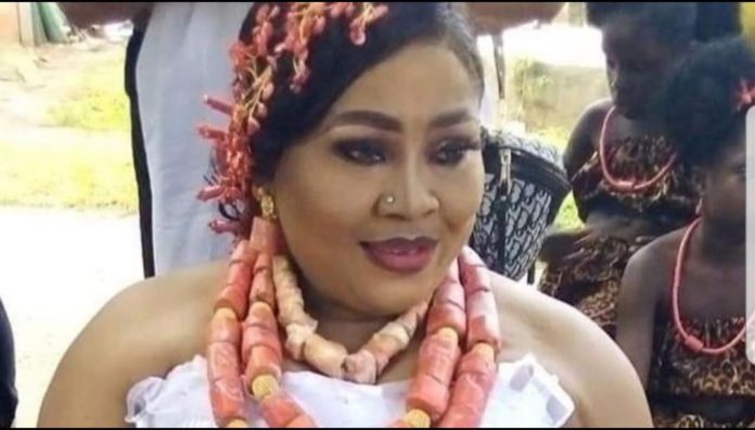 Rita Daniels reportedly ties knot